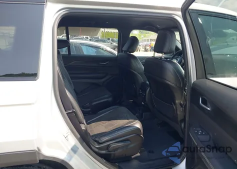 2023 Jeep Grand Cherokee L Altitude 4X4 z USA, uszkodzony, nr VIN 1C4RJKAG1P8809062